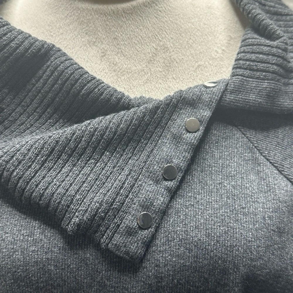 Women’s X Large RAFAELLA CHARCOAL GREY SWEATER. - Picture 4 of 7